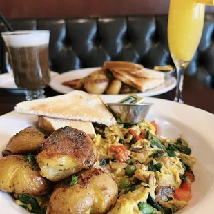 Brunch Veggie Scramble