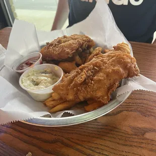 Fish n&apos; chips!