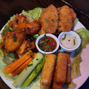 Wings &amp; Mozzarella Stick