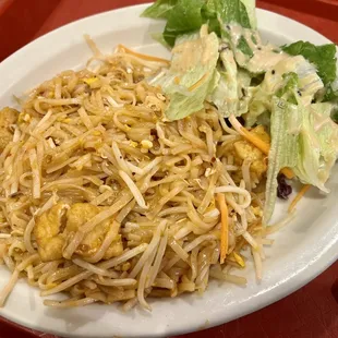 Phad Thai tofu $13 -- so good