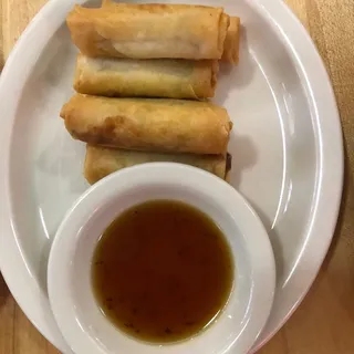 Fried Veggie Spring Rolls (6)