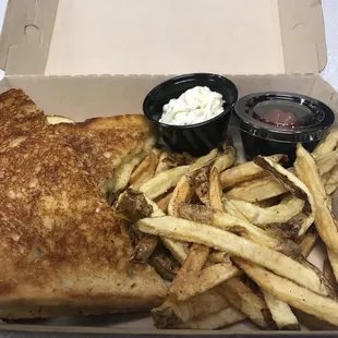 BACHN sandwich with fries (truffle aioli on the side)