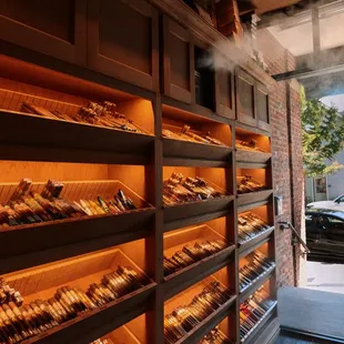 O Cigar Bar - Humidor