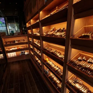 O Cigar Bar - Humidor Interior