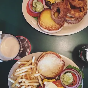 Cheeseburger and onion rings, BCE and fries