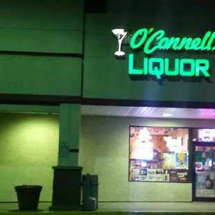 the front of a liquor store