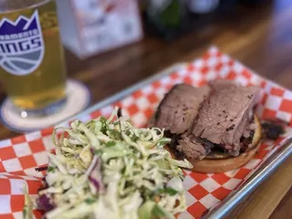 Poppy’s Bar & Que