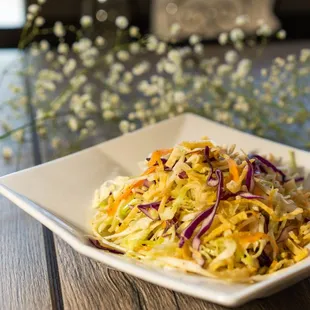 [Green Cabbage Salad] - Cabbage, Carrot, wonton,