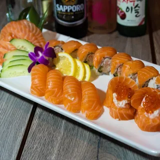 Salmon Sushi