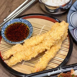 Shrimp tempura appetizer - crispy good!