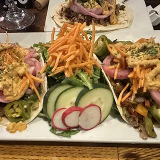 Vegan Bahn Mi Tacos