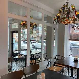 a view of the outside of a restaurant
