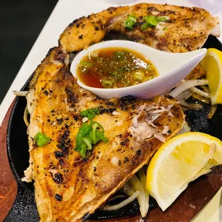 Grilled Yellowtail Collar