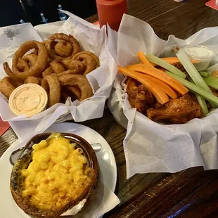 Beer Battered Onion Rings, O Keefe&apos;s Mac and Cheese, and Medium Buffalo Wings.