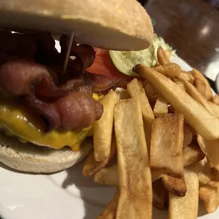 Bacon Cheeseburger