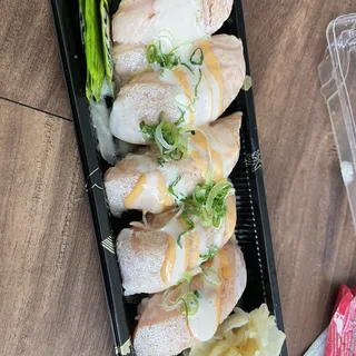 Seared Salmon Nigiri Combo