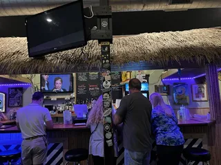 Mojo's Beach Bar