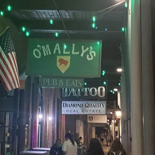 Outside O Mally's