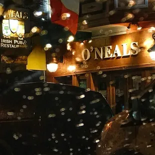 Irish Pubs were made for Rainy Nights