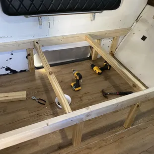 No support in the middle causing sagging plywood; destroyed mattress! Gave me pressure wound