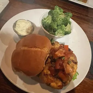 Salmon Burger- lovelovelove