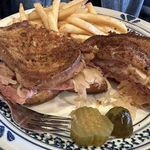 Rueben sandwich