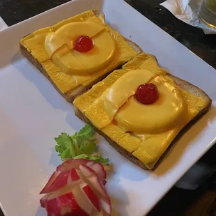 Look at this abomination (the "Hawaiian Toast"; doesn't even have Spam on it.)