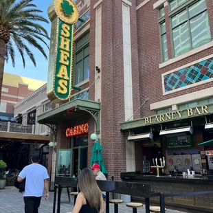 Entrance from LINQ Promenade