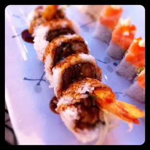 Shrimp tempura roll
