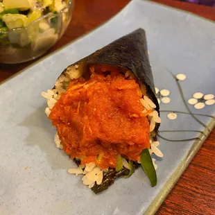 Spicy tuna hand roll