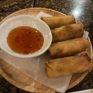 Egg Roll (4pcs)