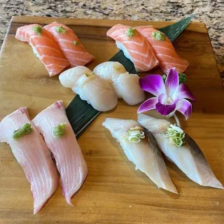 Yellowtail Nigiri