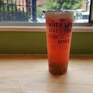 Strawberry Fruit Tea with Kiwi Popping Boba