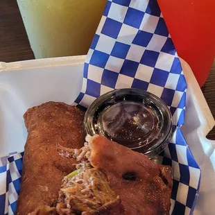 Pulled Pork Egg Rolls