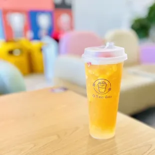 Super mix fruit green tea with crystal boba - yum!
