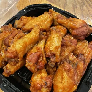Honey sriracha 20 Wings (gf)