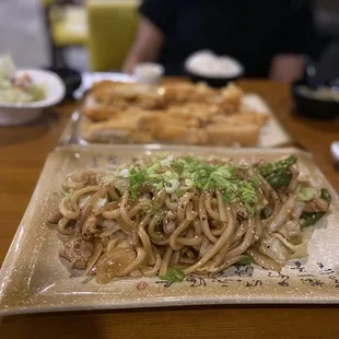 CHICKEN YAKI UDON