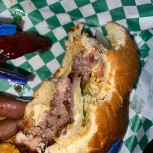 1/2 lb. Cheeseburger