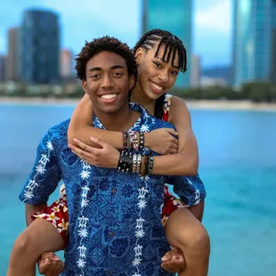 Love these captured moments and genuine smiles!!