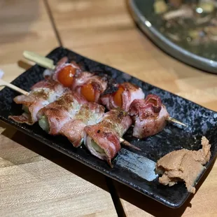Bacon wrapped asparagus and tomato