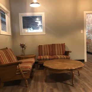 Cozy area with extra seating in this little room!