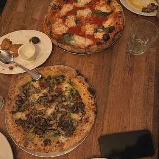 Goomba ($23) and Margherita Pizza ($19)