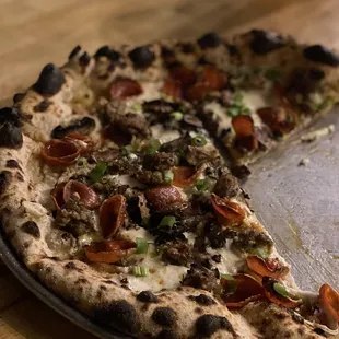 Coach Goni Pizza