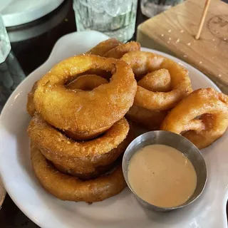 Onion Rings with Tabasco Aioli