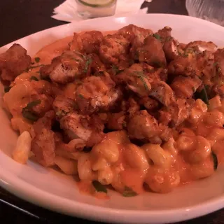 Dynamite Chicken Mac n' Cheese
