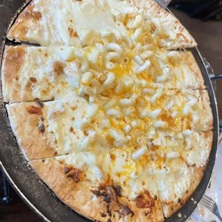 Mac N Cheese Pizza