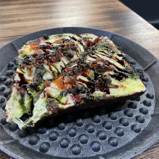 Pesto 9/28/22  I love how crispy the crust is!!