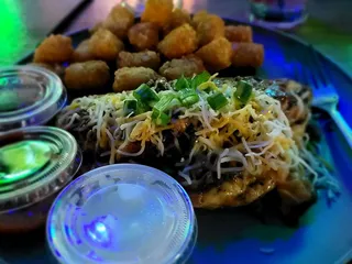 Liquid Zoo Sports Bar