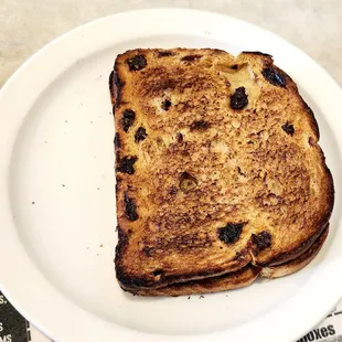 RAISIN BREAD TOAST