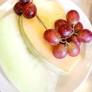 FRESH FRUIT